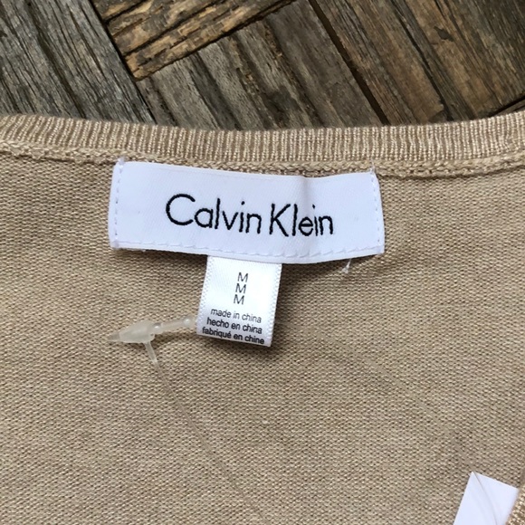Calvin Klein Vneck tan sweater - Picture 2 of 6